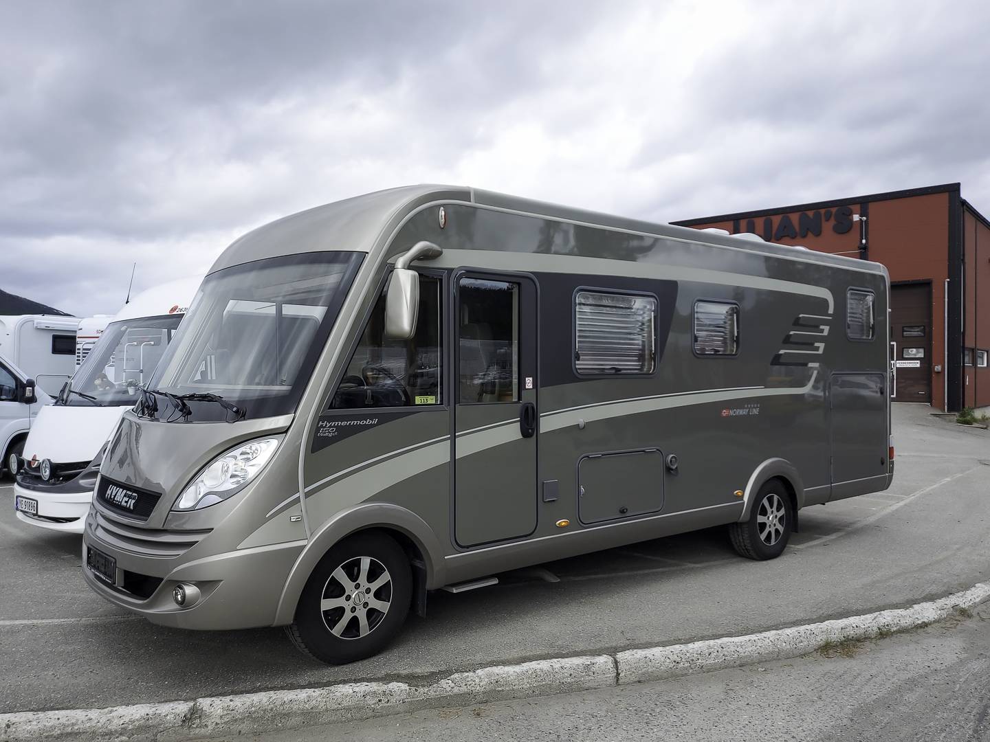 Hymer B 678 2014 Bobiler